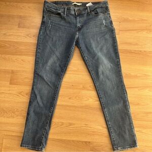Levi's Women's Jeans 711 Skinny‎ Size 33